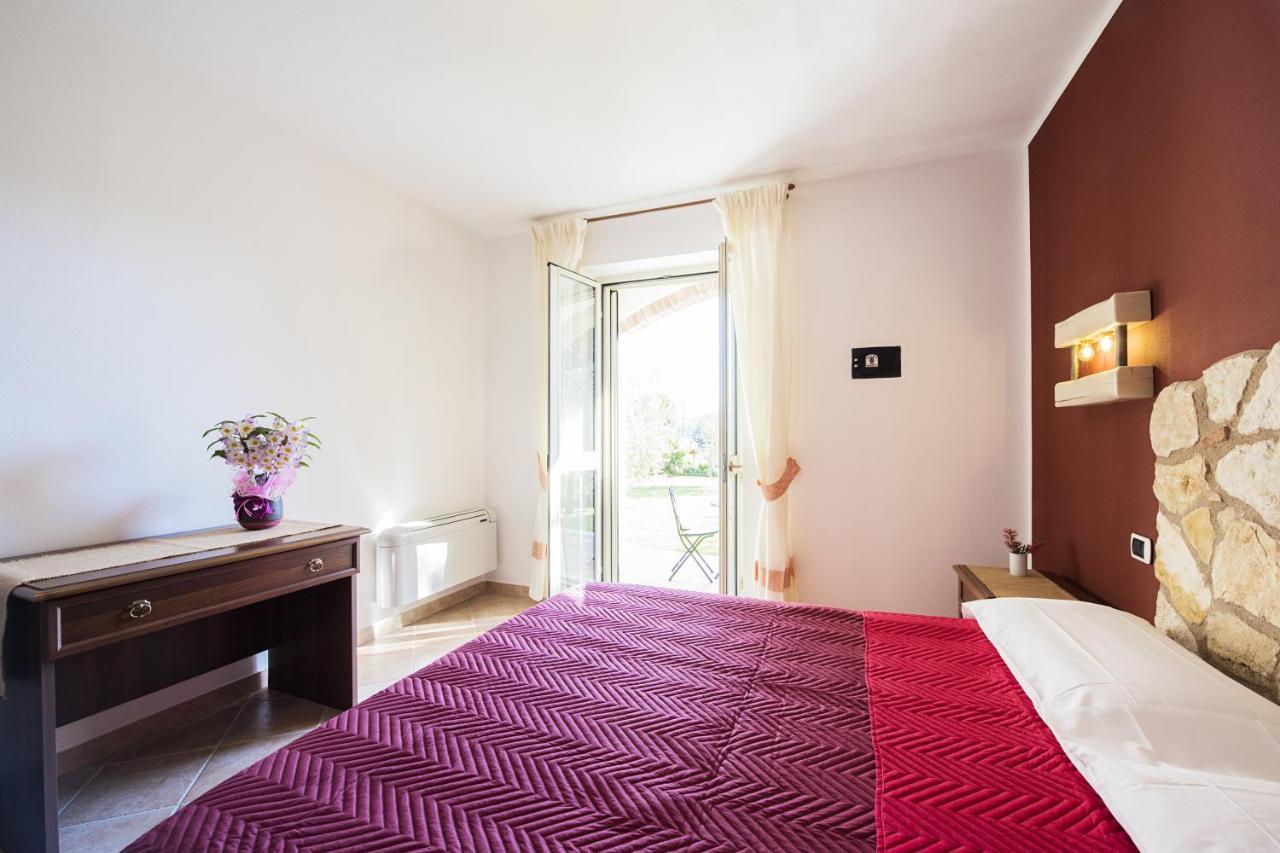 Agriturismo Il Fontanile Marsiliana Eksteriør billede