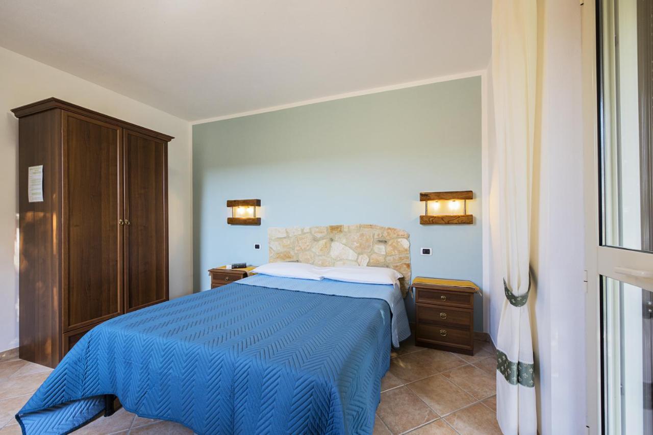 Agriturismo Il Fontanile Marsiliana Eksteriør billede