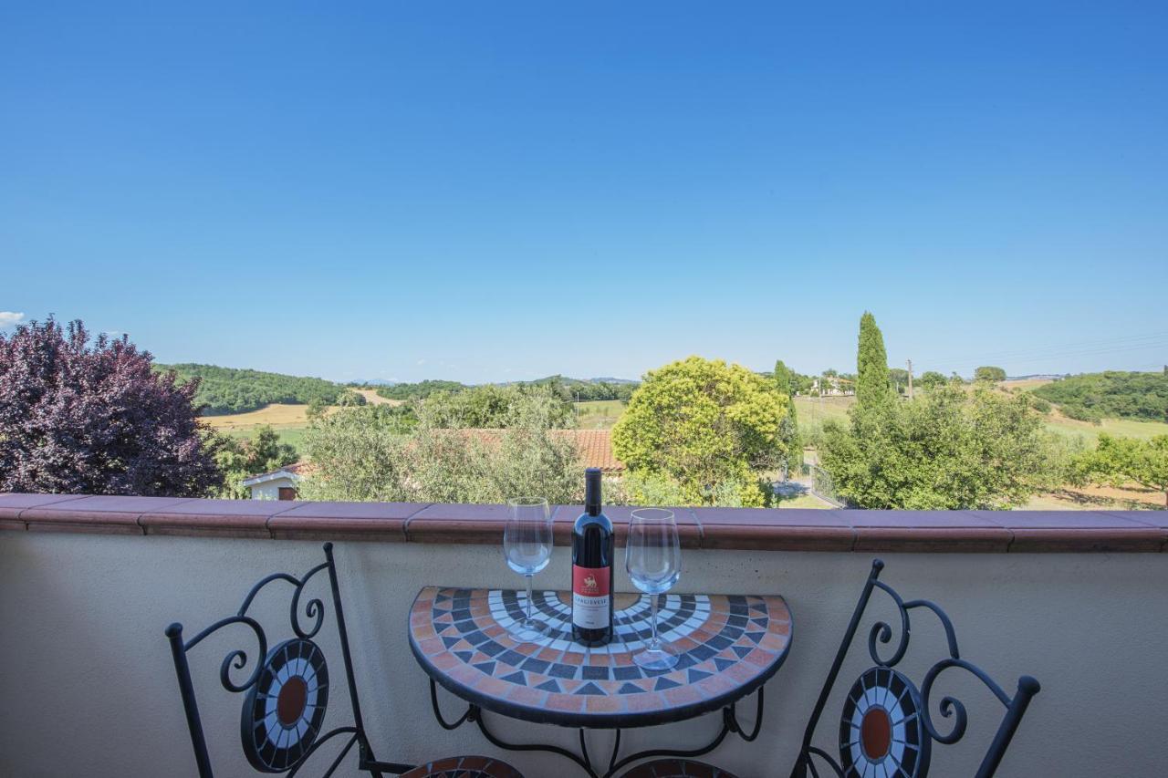 Agriturismo Il Fontanile Marsiliana Eksteriør billede
